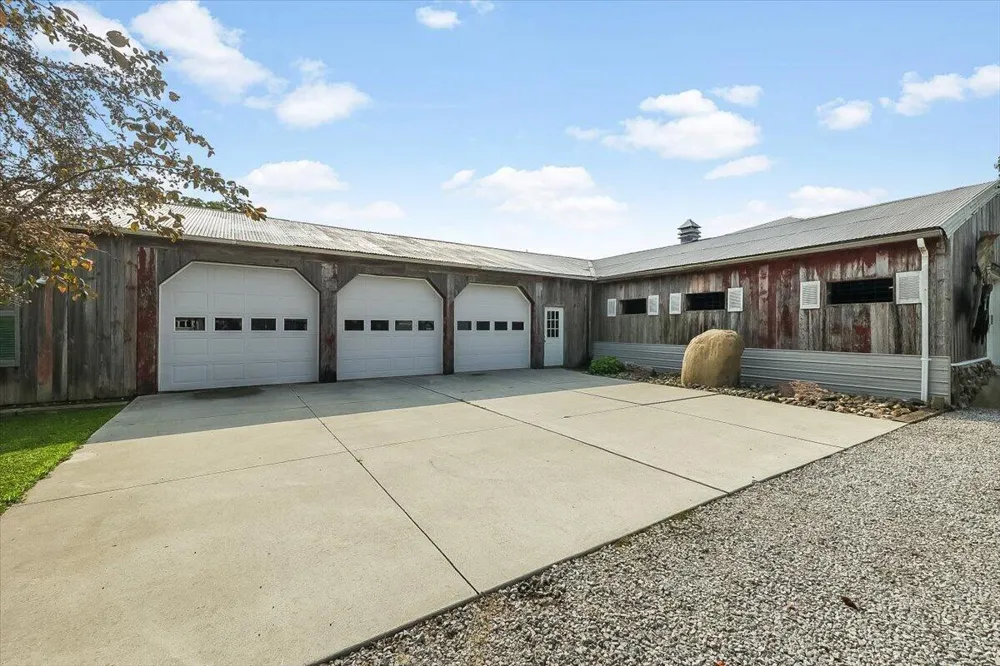 12351 Mulberry Road Ottawa Lake, MI 49267