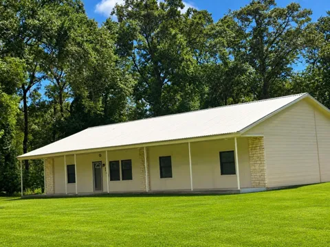692 County Road 3371