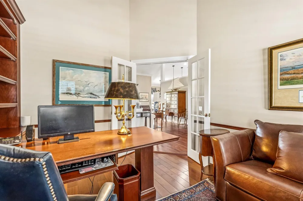 700 SUMMERWOOD LANE SW Vero Beach, FL 32962