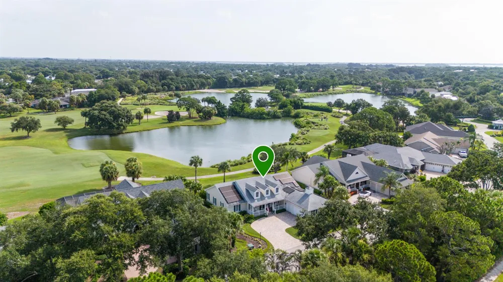 700 SUMMERWOOD LANE SW Vero Beach, FL 32962