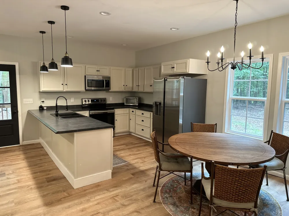 2220 Sarvisberry Pl Monteagle, TN 37356