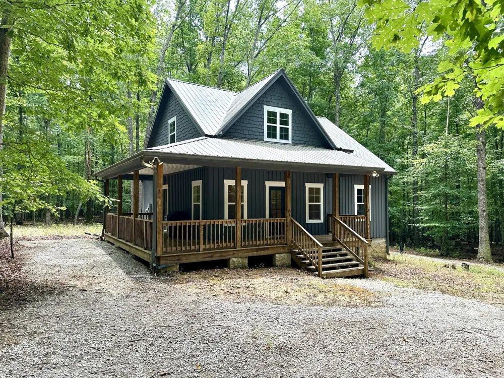 2220 Sarvisberry Pl Monteagle, TN 37356