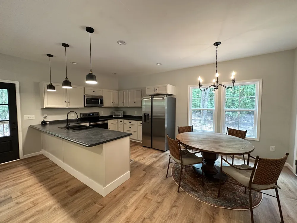 2220 Sarvisberry Pl Monteagle, TN 37356