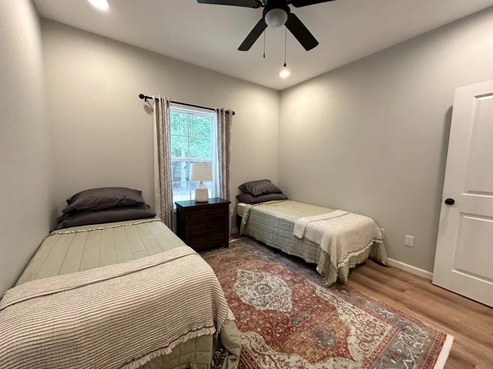 2220 Sarvisberry Pl Monteagle, TN 37356