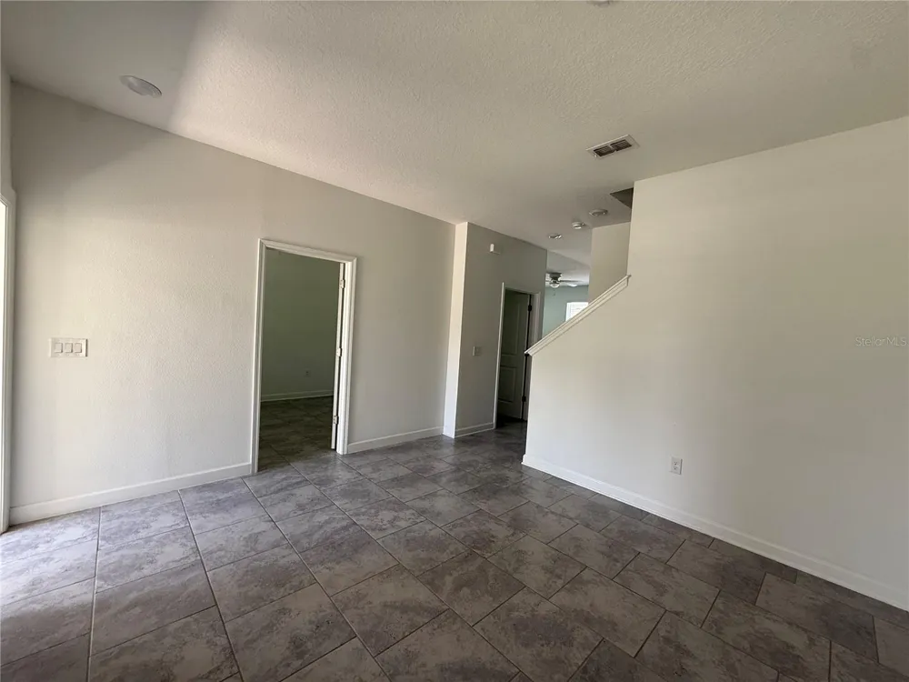 5647 QUIET PALM LOOP St Cloud, FL 34771