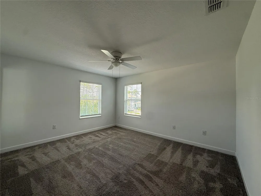 5647 QUIET PALM LOOP St Cloud, FL 34771