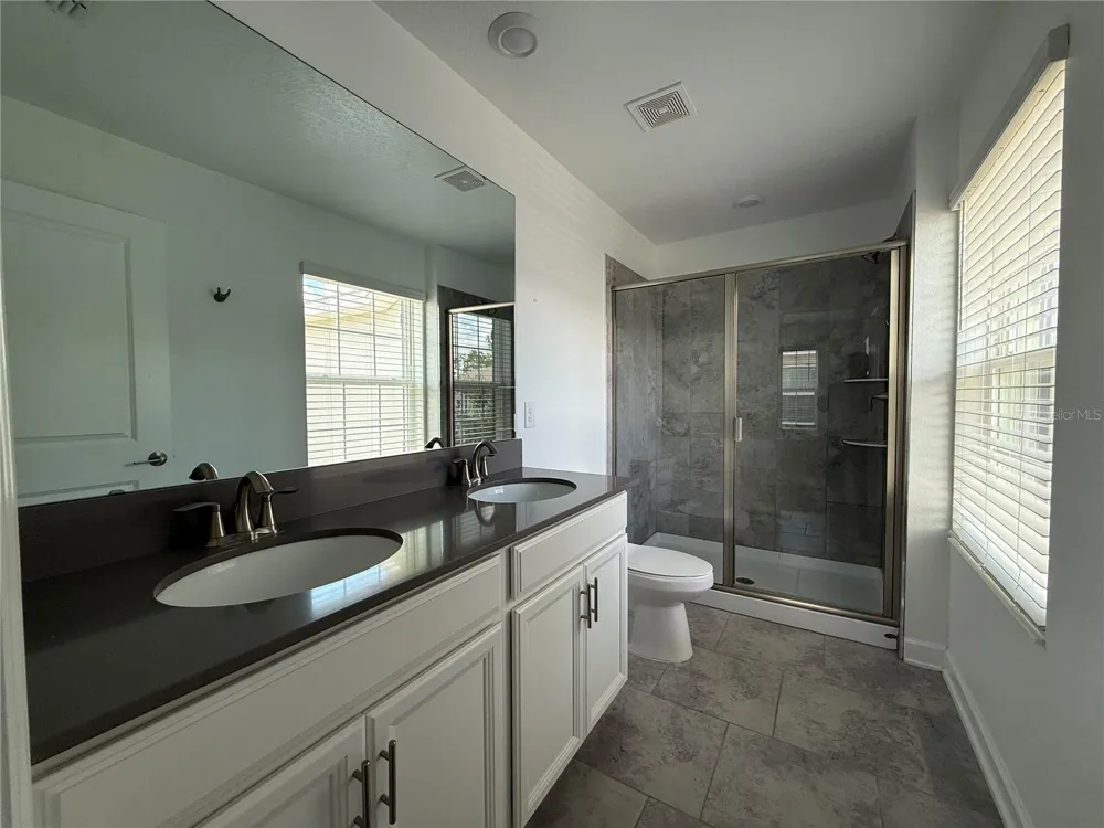 5647 QUIET PALM LOOP St Cloud, FL 34771