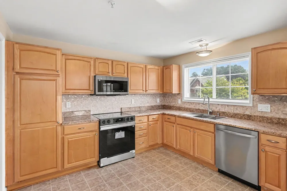 28469 Carlton Way Drive Novi, MI 48377