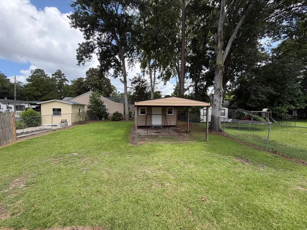 1808 16th Place Phenix City, AL 36867