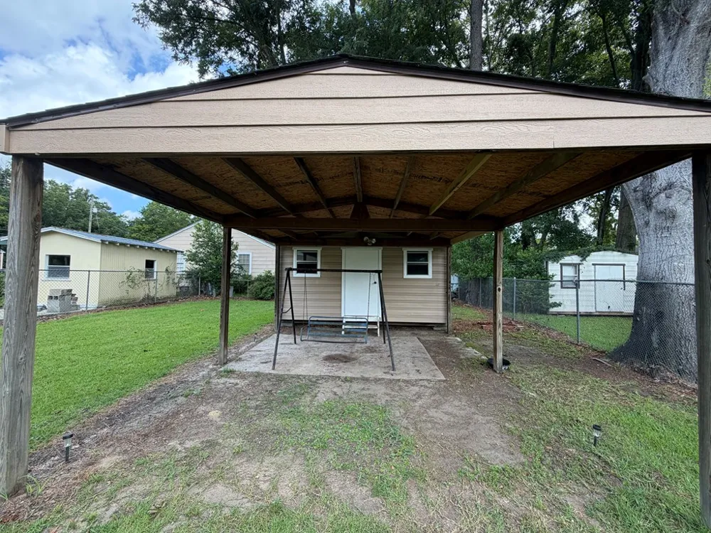 1808 16th Place Phenix City, AL 36867