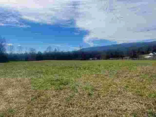 9415 Old State Highway 28 Pikeville, TN 37367