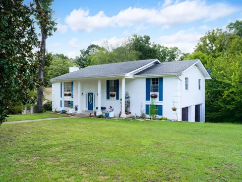 4825 Montcrest Drive