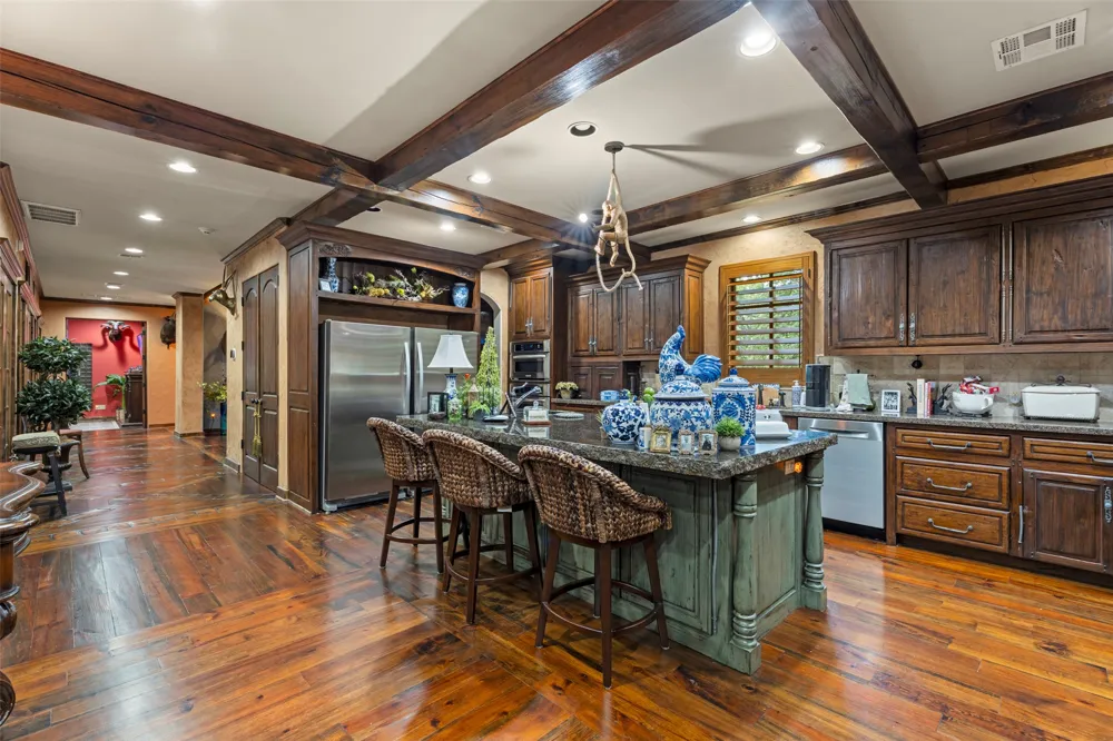 451481 Ridge Road Circle Afton, OK 74331