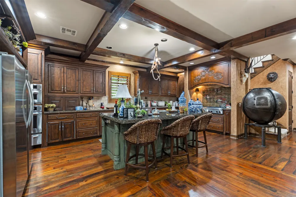 451481 Ridge Road Circle Afton, OK 74331