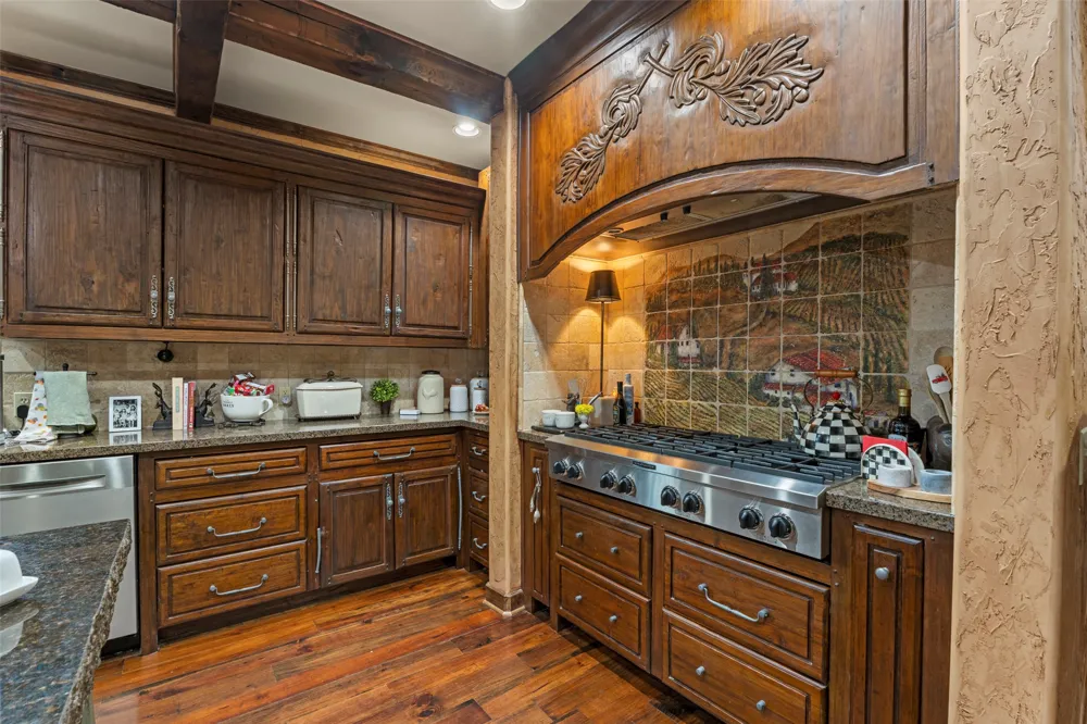 451481 Ridge Road Circle Afton, OK 74331