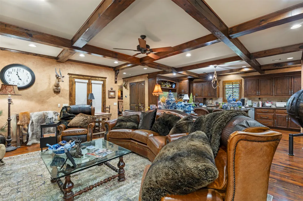 451481 Ridge Road Circle Afton, OK 74331