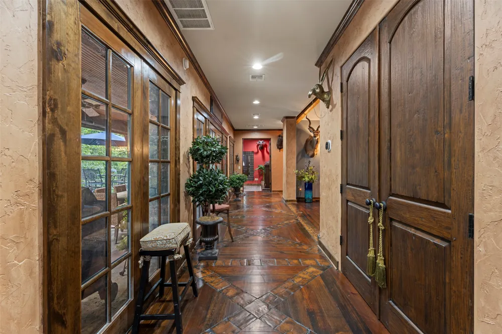 451481 Ridge Road Circle Afton, OK 74331
