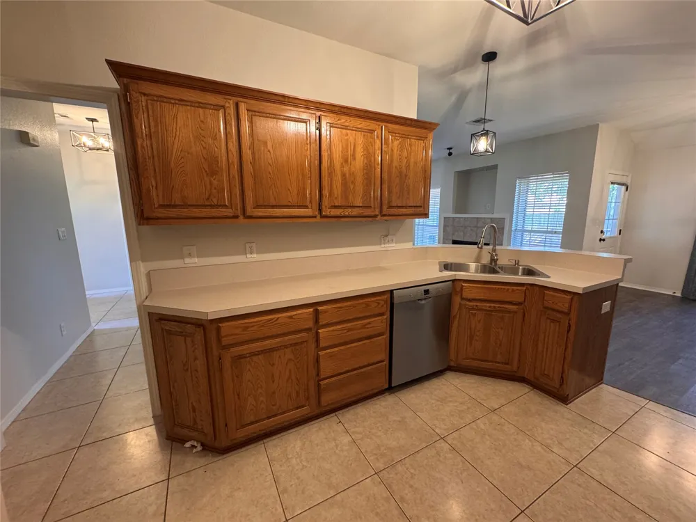 10216 E 116th Place S Bixby, OK 74008
