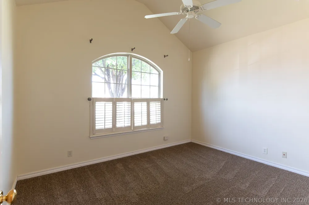 10912 Augusta Drive Jenks, OK 74037