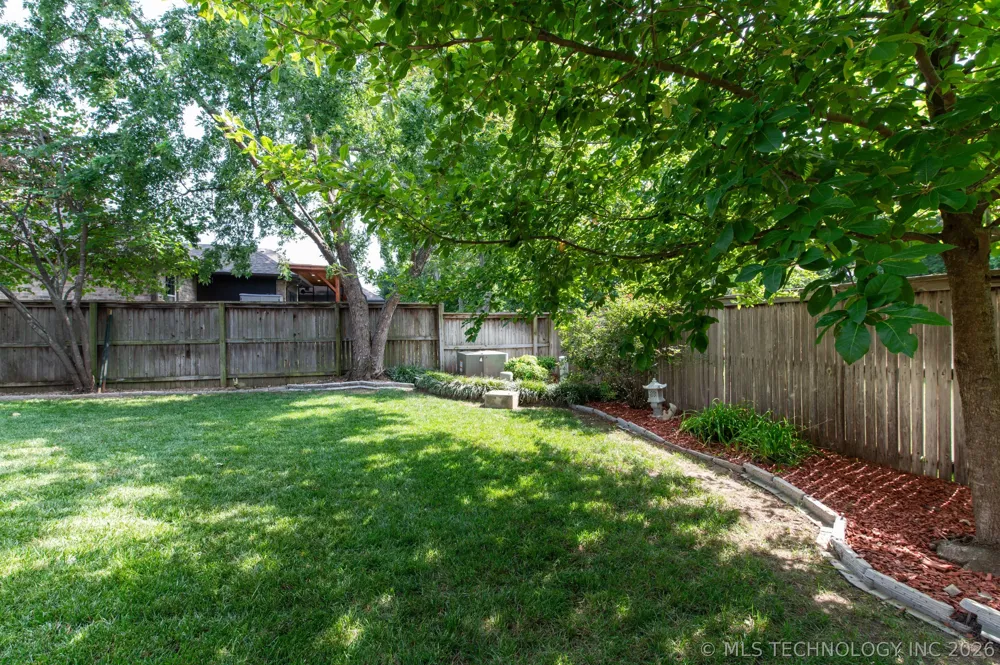 10912 Augusta Drive Jenks, OK 74037