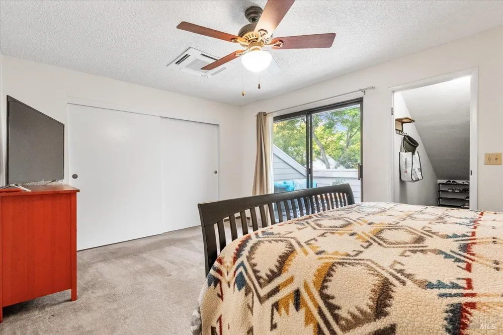 429 Carrillo Street Santa Rosa, CA 95401