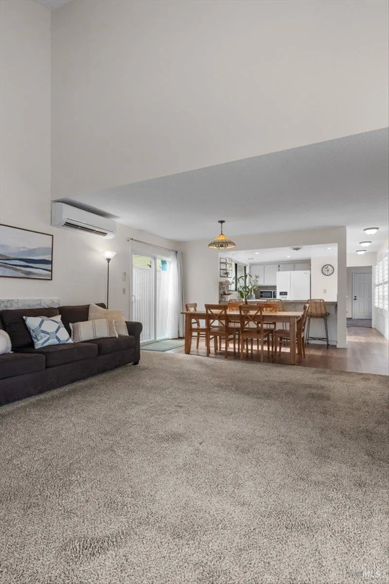 429 Carrillo Street Santa Rosa, CA 95401