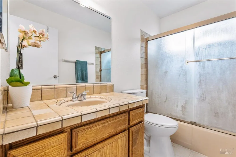 429 Carrillo Street Santa Rosa, CA 95401