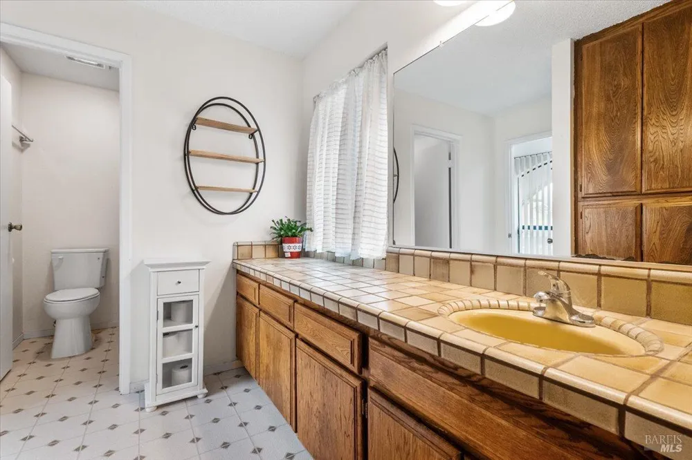 429 Carrillo Street Santa Rosa, CA 95401