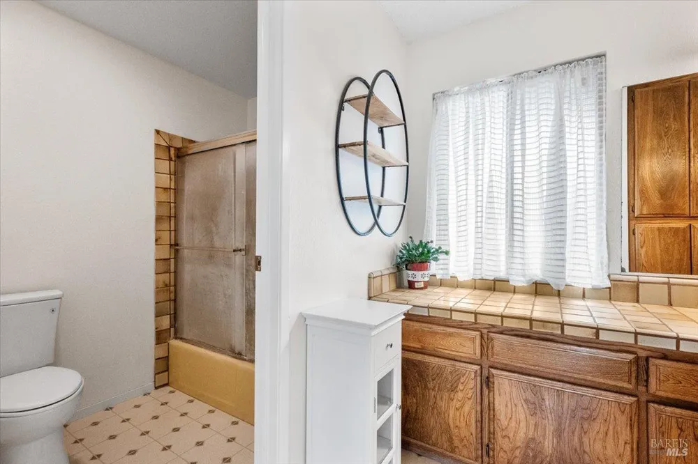 429 Carrillo Street Santa Rosa, CA 95401