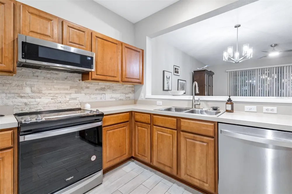 5005 BARNSTEAD DRIVE Riverview, FL 33578