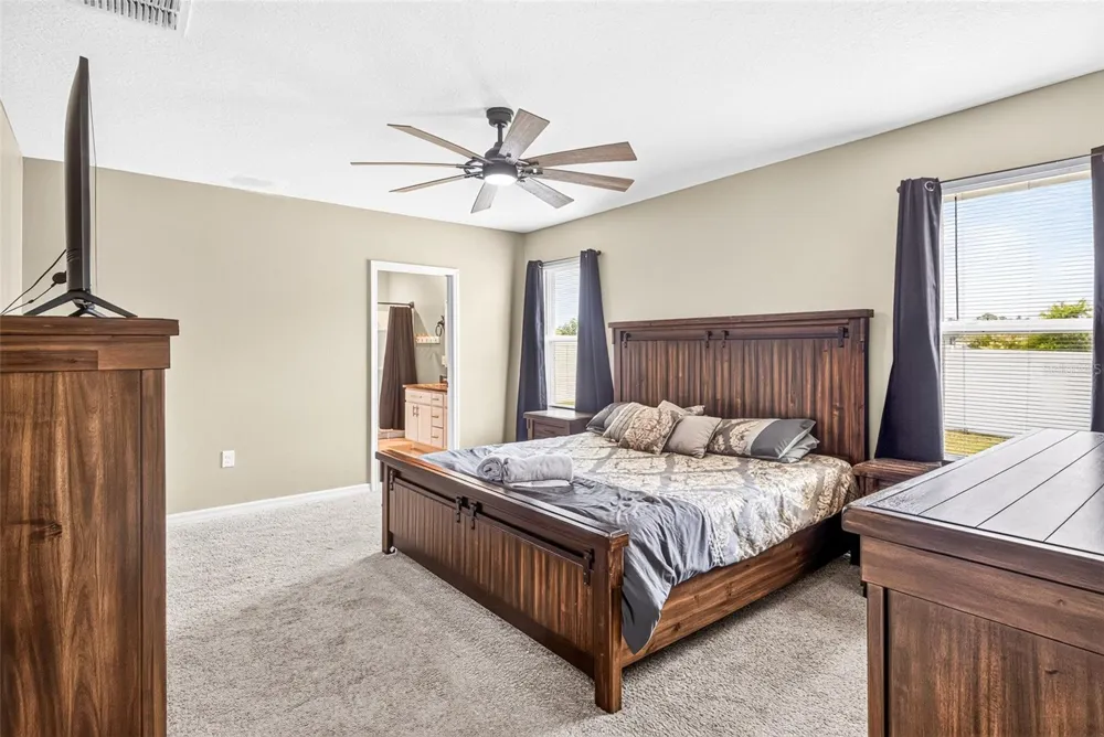 1097 AUGUST SKY DRIVE Deltona, FL 32738