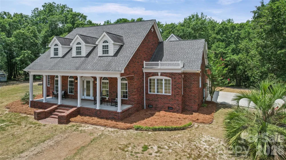 5453 White Plains Church Road Pageland, SC 29728