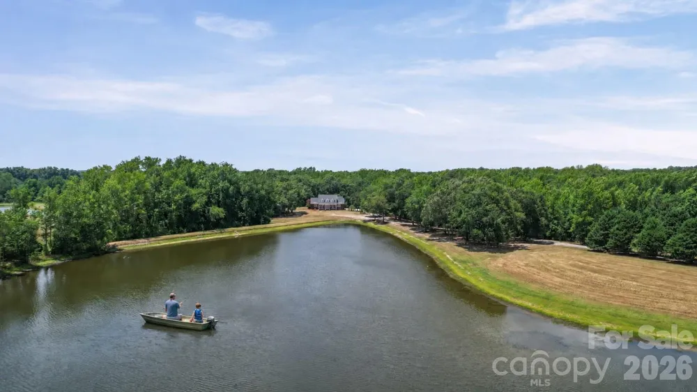5453 White Plains Church Road Pageland, SC 29728