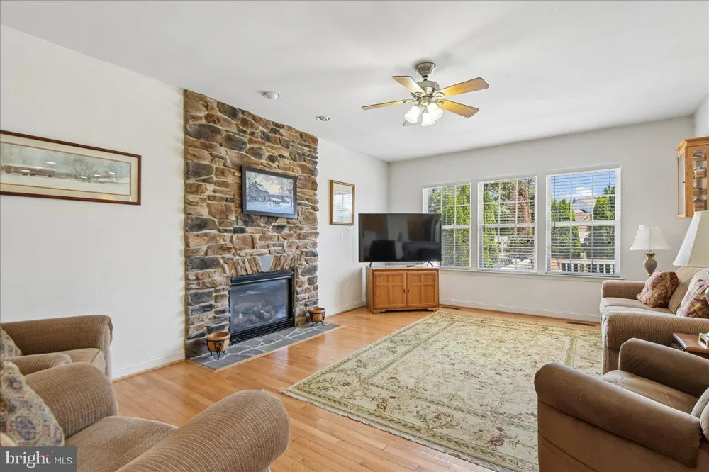 605 LIGHTHOUSE LANDING LANE Annapolis, MD 21409