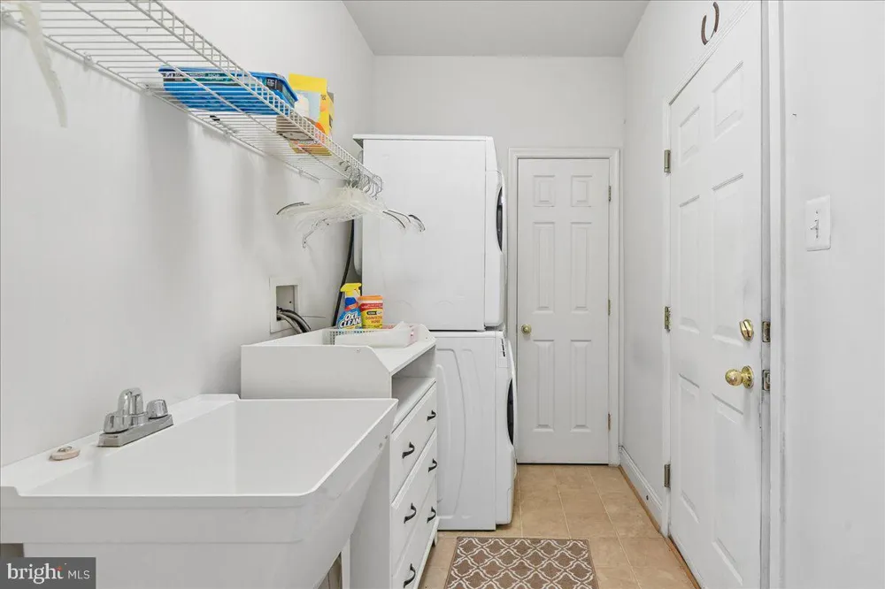 605 LIGHTHOUSE LANDING LANE Annapolis, MD 21409