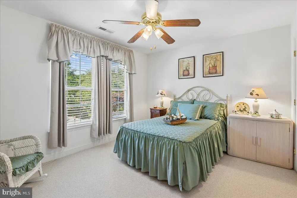 605 LIGHTHOUSE LANDING LANE Annapolis, MD 21409