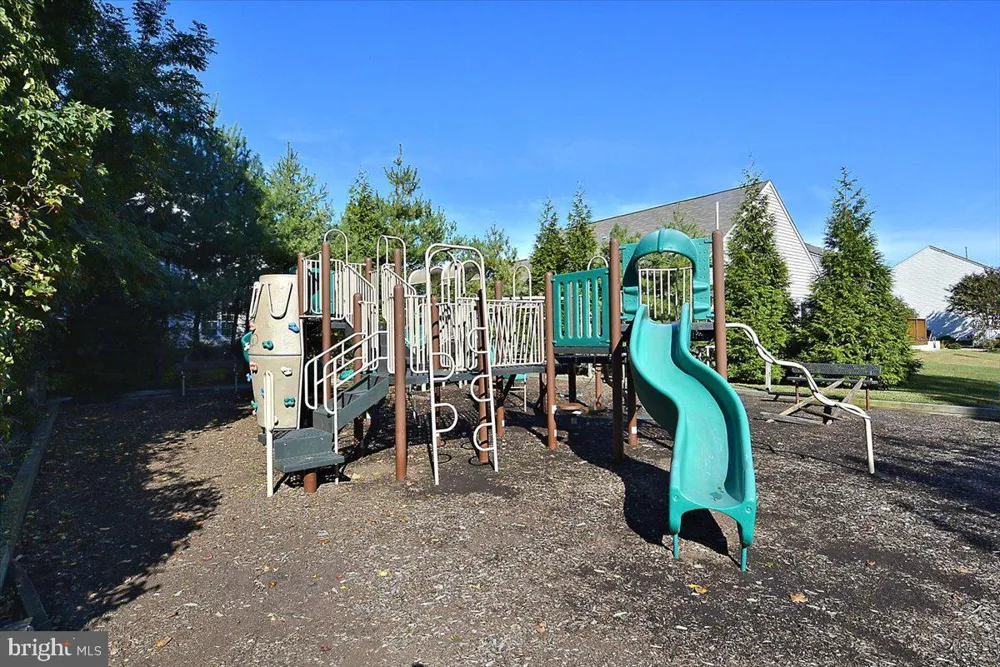 605 LIGHTHOUSE LANDING LANE Annapolis, MD 21409