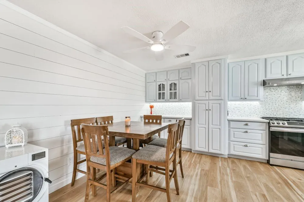 1126 Redfish Street Bayou Vista, TX 77563