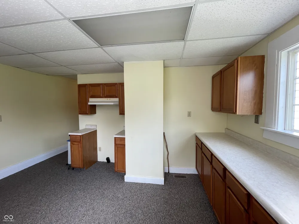 3084 E Webster Street Rosedale, IN 47874