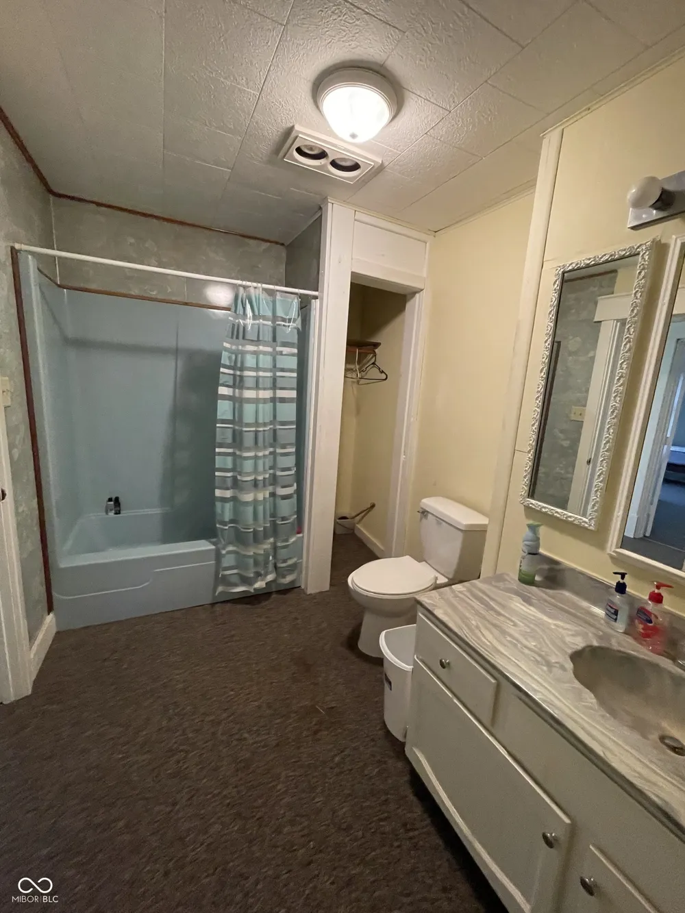 3084 E Webster Street Rosedale, IN 47874