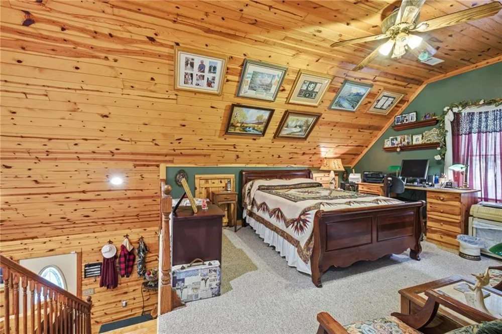 2447 Hi River Road Hiawassee, GA 30546