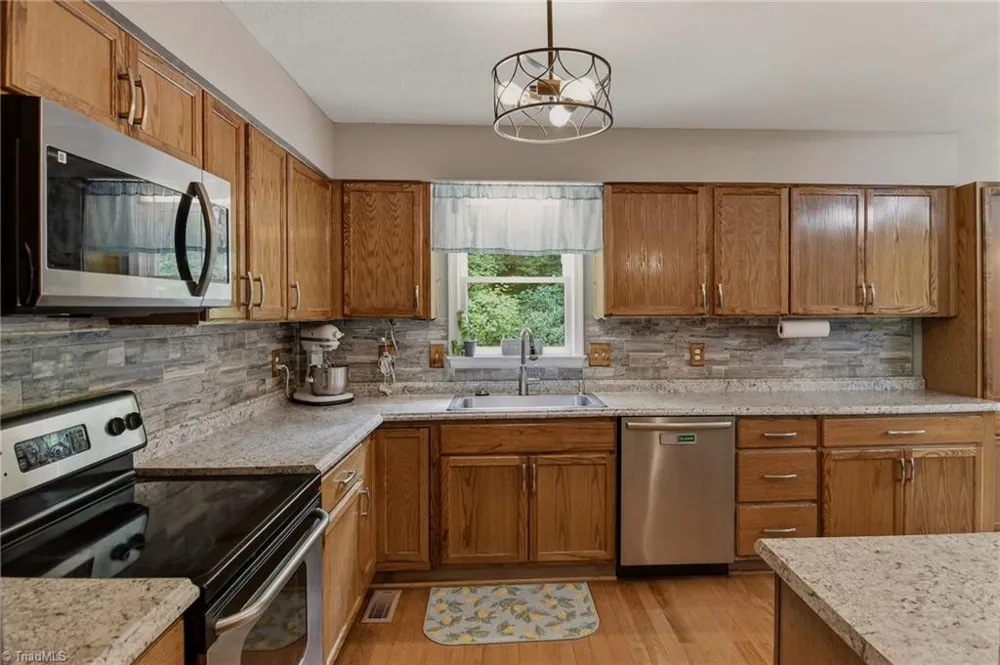 3402 Tagus Drive Greensboro, NC 27410