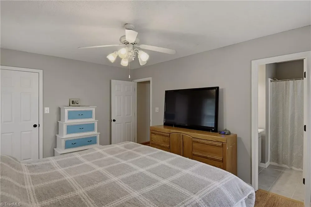3402 Tagus Drive Greensboro, NC 27410