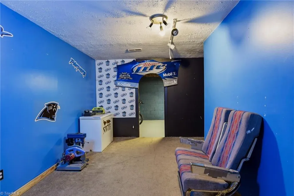 3402 Tagus Drive Greensboro, NC 27410