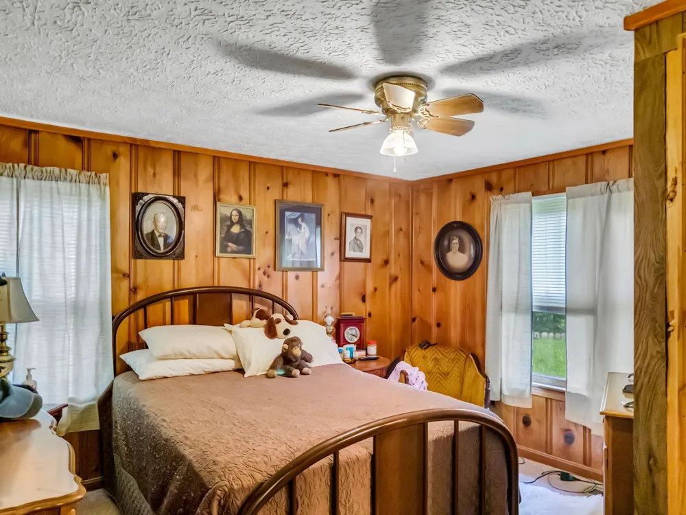 5000 Highway 100 Lyles, TN 37098