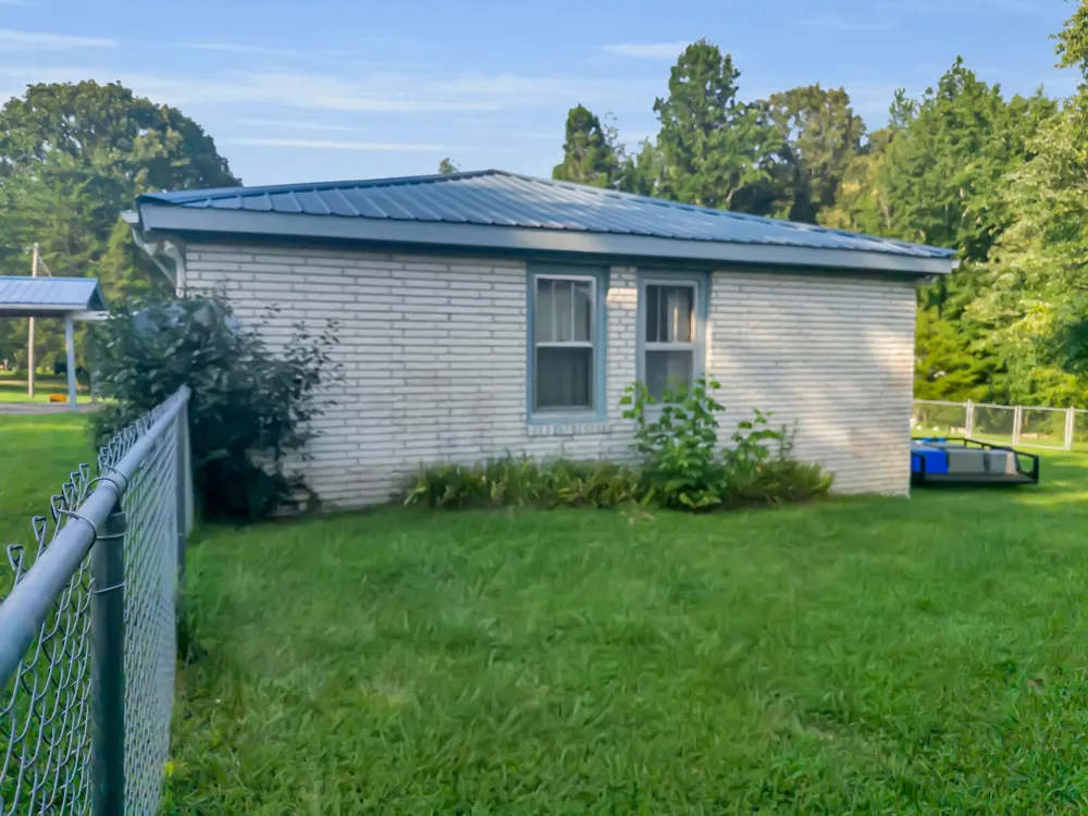 5000 Highway 100 Lyles, TN 37098