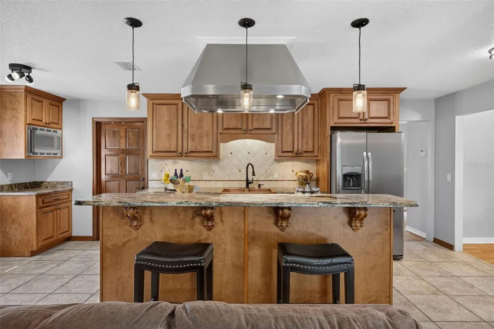 551 RYLANE STREET De Leon Springs, FL 32130