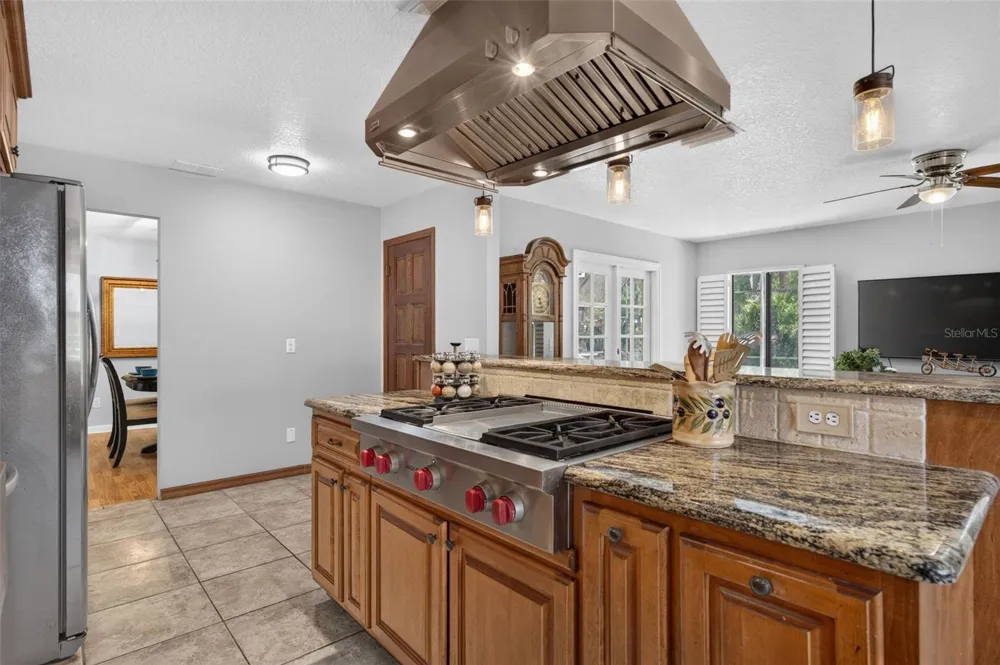551 RYLANE STREET De Leon Springs, FL 32130