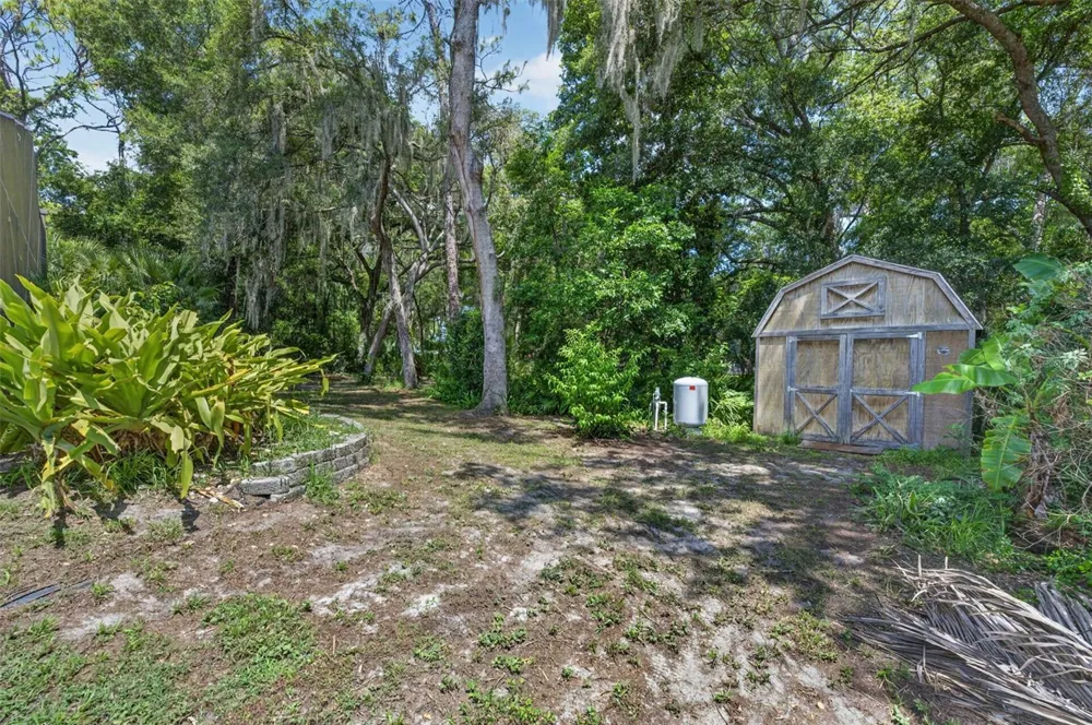 551 RYLANE STREET De Leon Springs, FL 32130