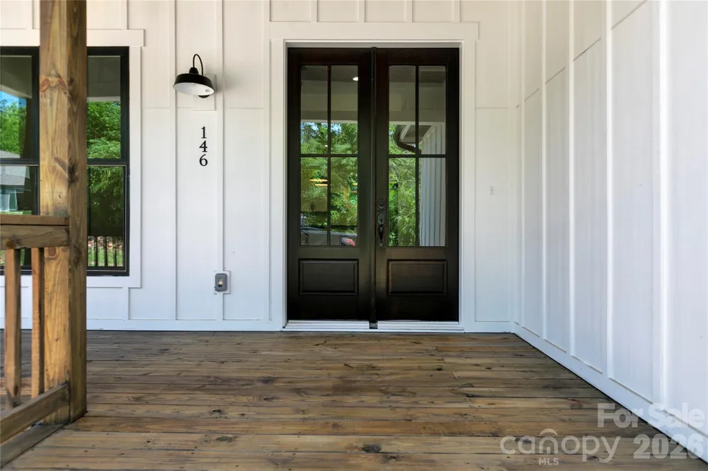 146 Cliff Road Penrose, NC 28766